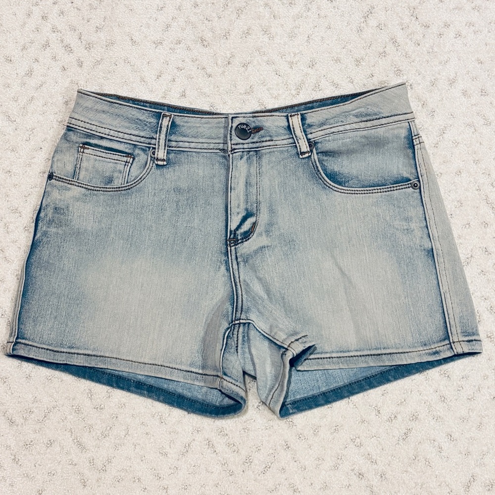 Rue 21 Bleached Acid Wash Denim Shorts Size 7 Blue Jean Stretch Festival Grunge